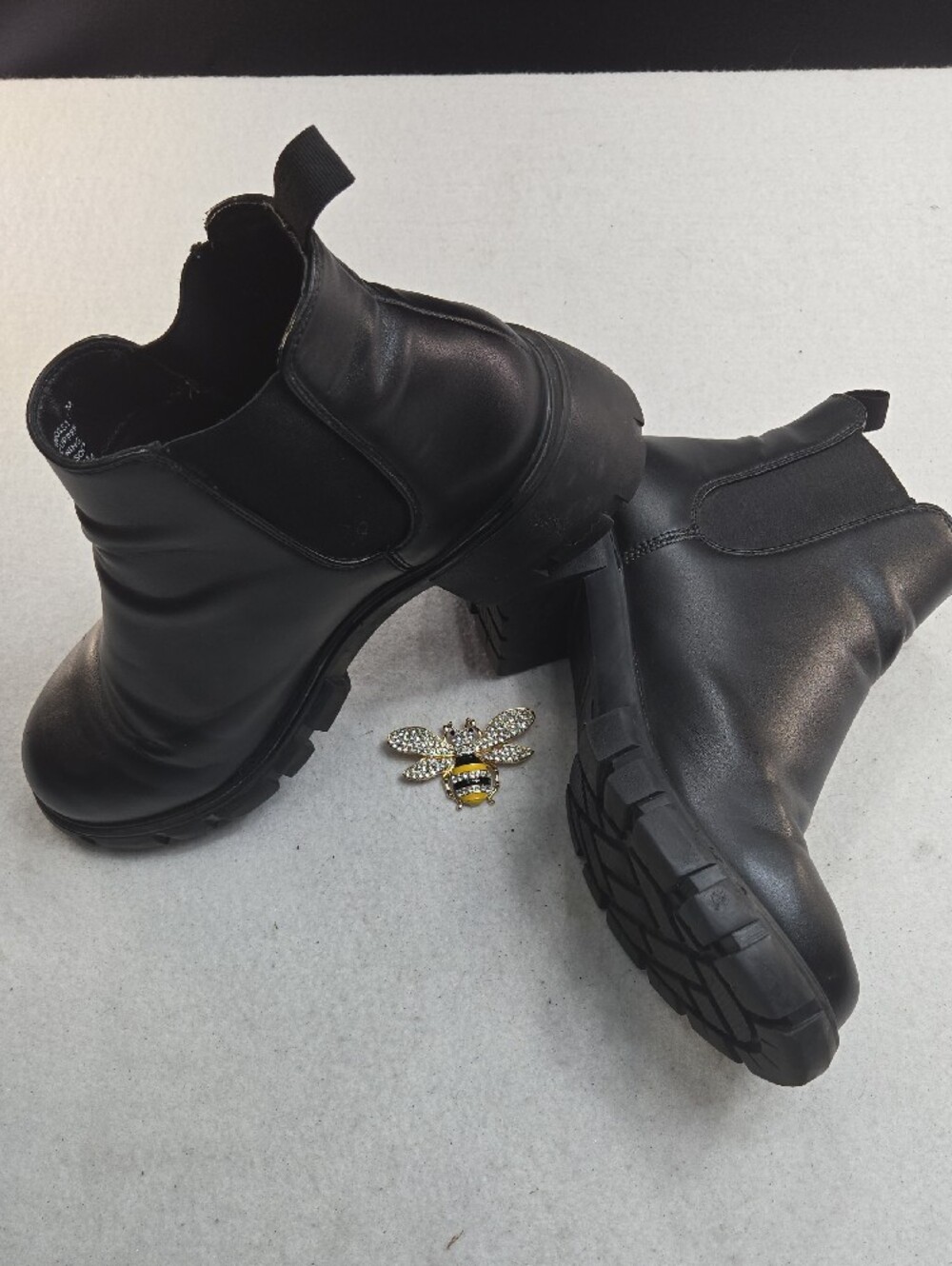 Steve Madden Ankle Howler Black Chelsea Boots